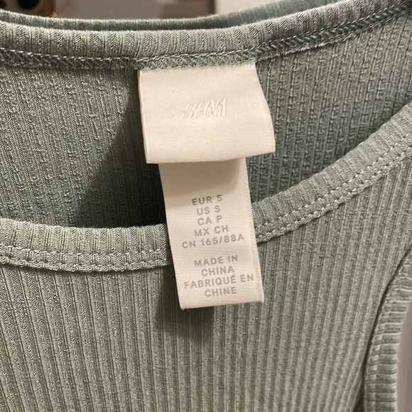 H&M top - Picture 2 of 2